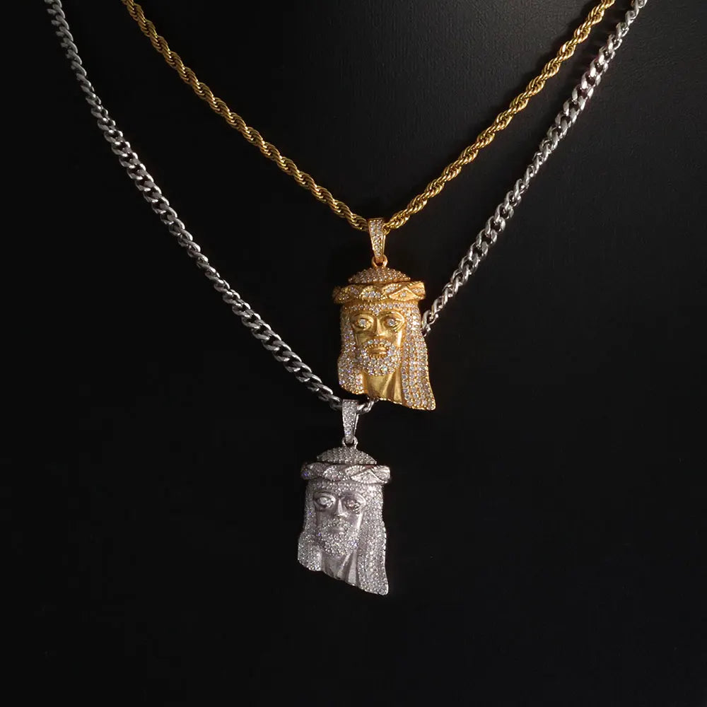 DivineIce Small Jesus Head Moissanite Pendant – 925 Silver 18K Gold Edition